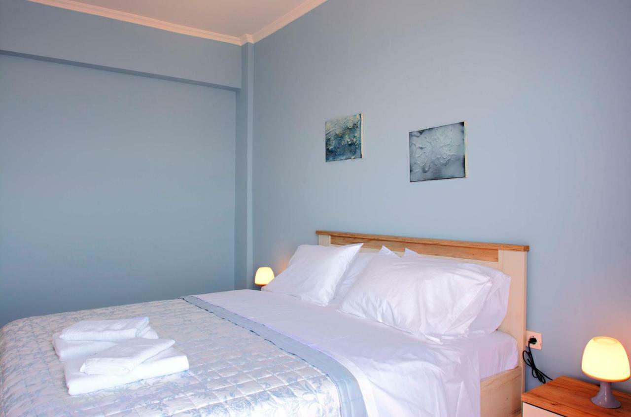 T8 Apartment On The Beach Benitses  Luaran gambar